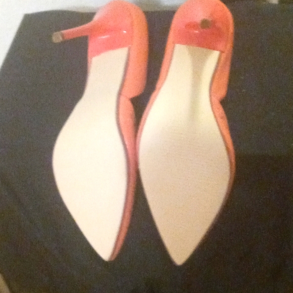 Coral Luella Pump - Picture 3 of 3